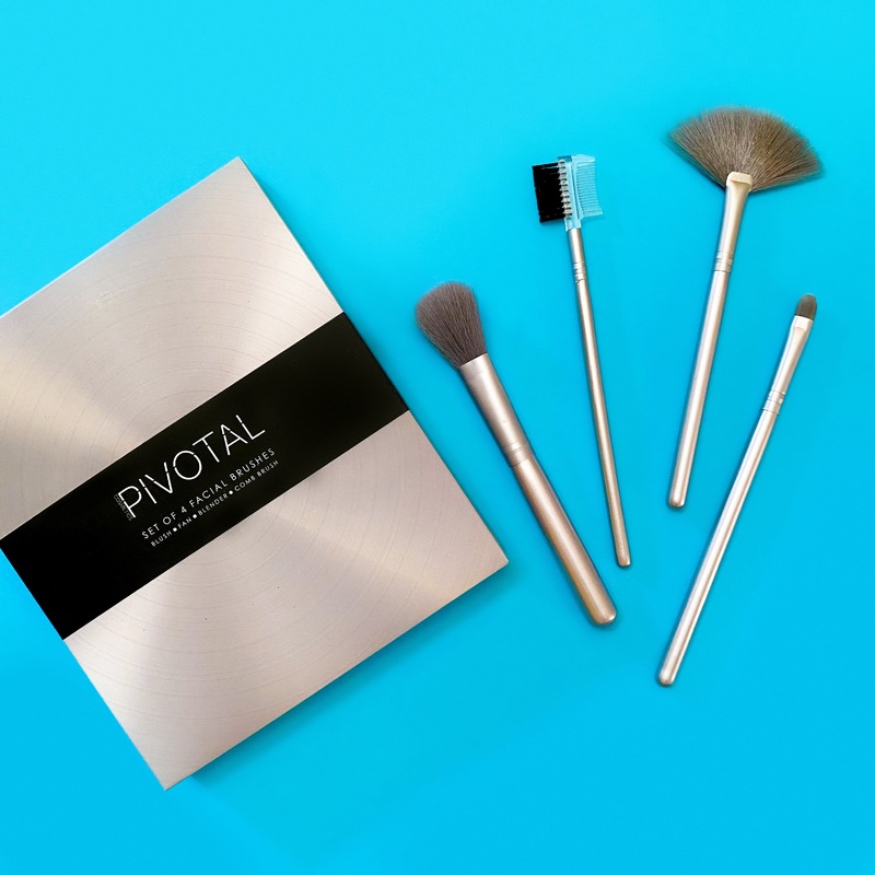 4 Piece Brush Set