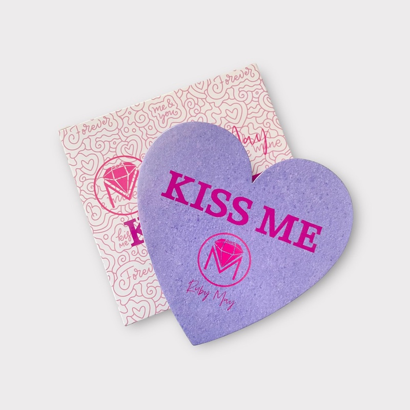 RUBY MAY Kiss Me Palette