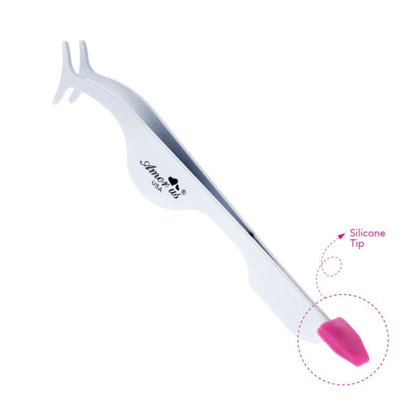 On Point Eyelash Applicator