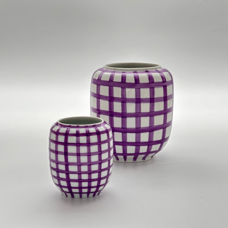 Vase Form R Kariert –