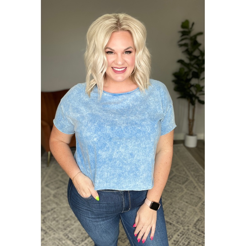 Acid Wash Raw Edge Short Sleeve Crop Top in Ocean Blue