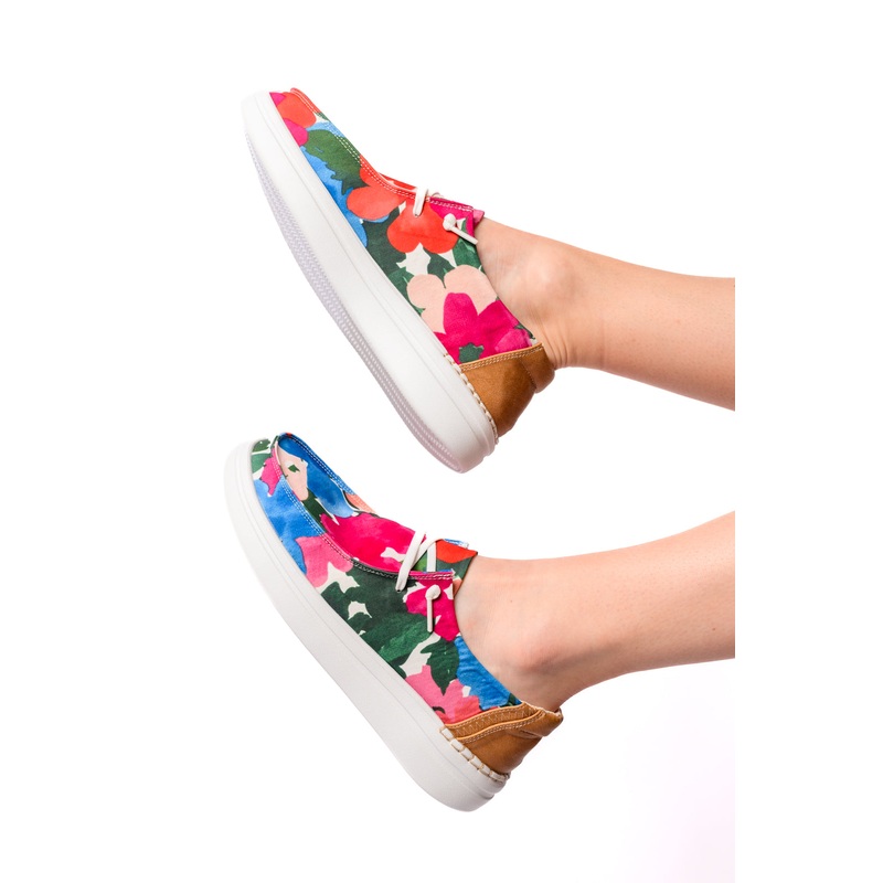 Kayak 2 Shoes in Floral