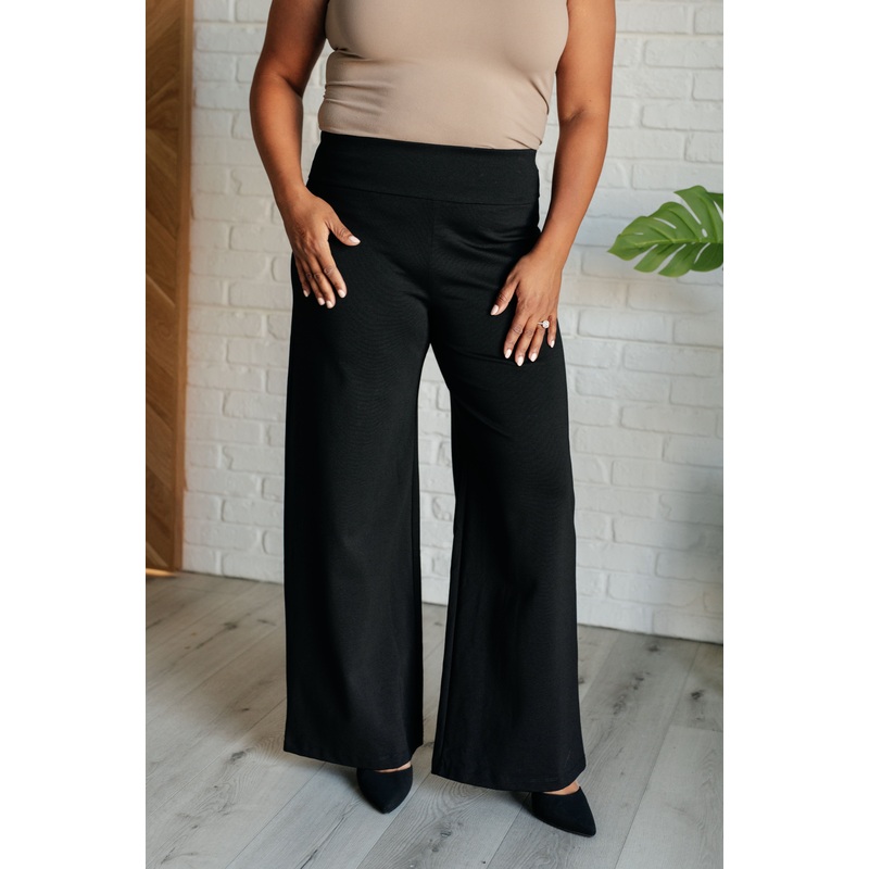 Magic Wide Leg Pants in Black