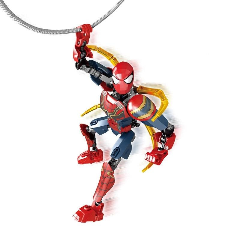 Bonecos dos Personagens dos Vingadores