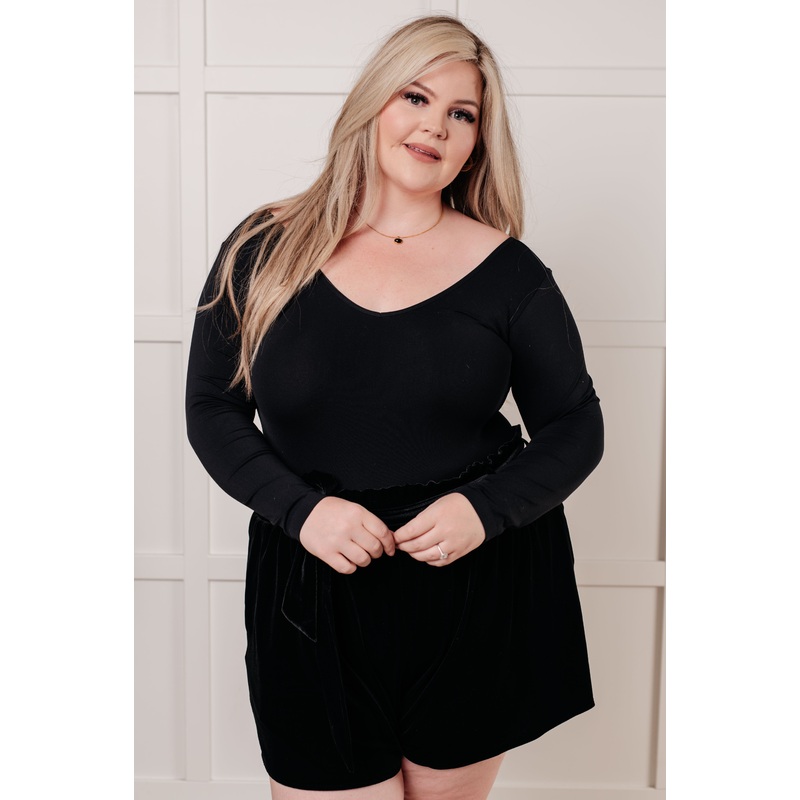 Bring in the Basics Seamless Reversible V-Neck Black