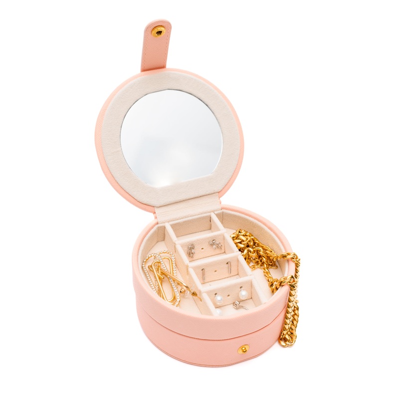 Circular Travel Jewelry Case in Pink