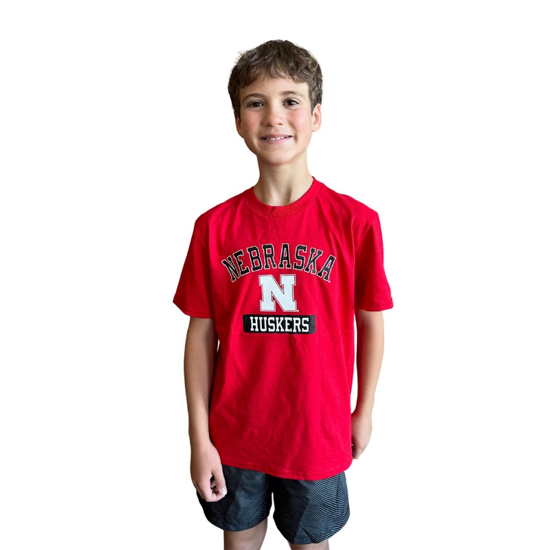 Boys’ Nebraska Huskers Youth Dylan Raiola Pill Box T-Shirt